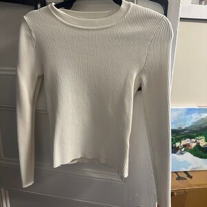 Abercrombie 	
Women's
Long-Sleeve Ottoman Crew Top